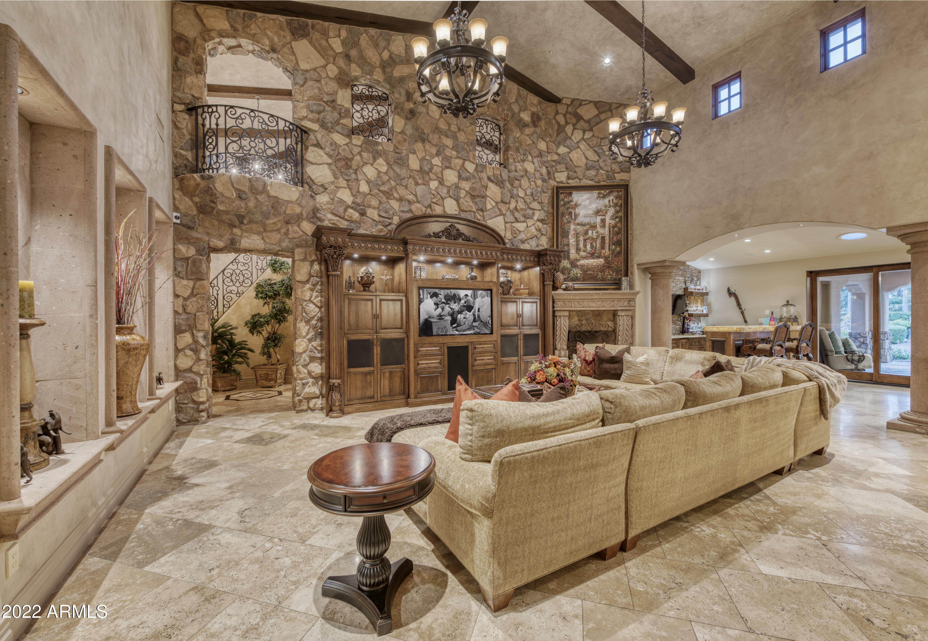 6683 East Judson Road Paradise Valley, AZ 85253 - Photo 12 of 78 014_Family Room - Copy - Copy