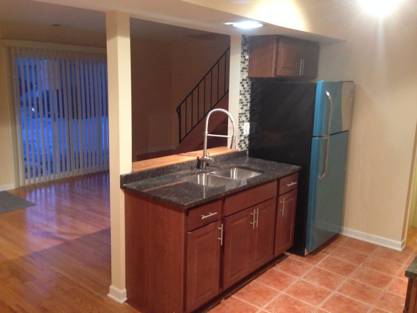 672 Cleo Court Wheeling, IL 60090 - Photo 8 of 20 a kitchen with stainless steel appliances granite countertop a refrigerator and a stove