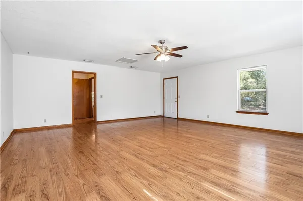 $335,000 | 156 MacKay Drive, Brunswick, GA 31525