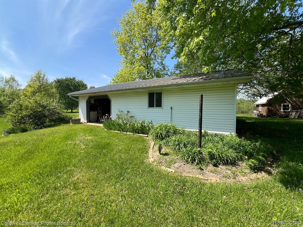 6125 Jefferson Road North Branch, MI 48461 - Photo 41 of 48