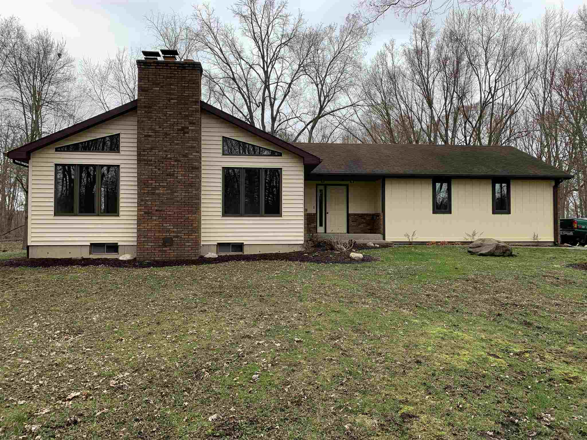 9319 Fritz Road Fort Wayne, IN 46818 - Photo 2 of 36