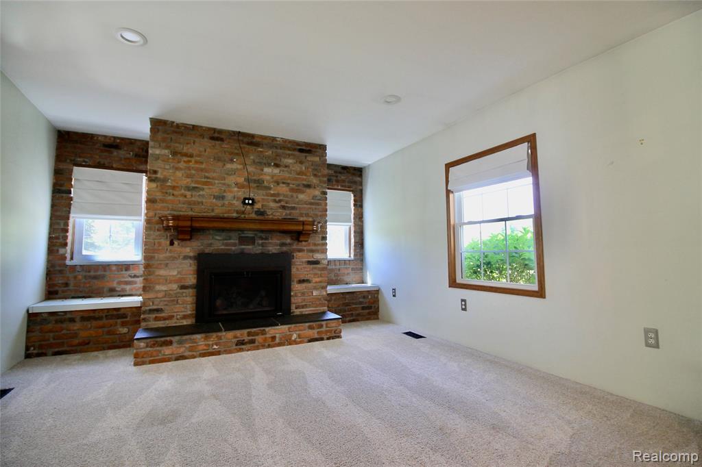 8372 Parshallville Road Fenton, MI 48430 - Photo 27 of 44
