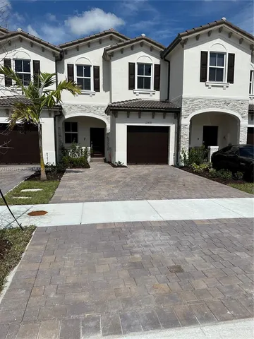 $3,100 | 12570 Northwest 23rd Place, Unit 12570, Miami, FL 33167