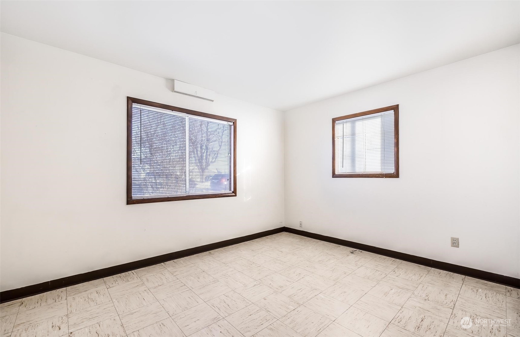 1310 Pershing Road Moses Lake, WA 98837 - Photo 14 of 17 Gallery Image 14