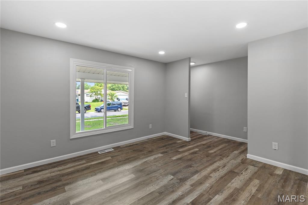 5372 Priorybrook Road Black Jack, MO 63033 - Photo 13 of 24 Gallery Image 13