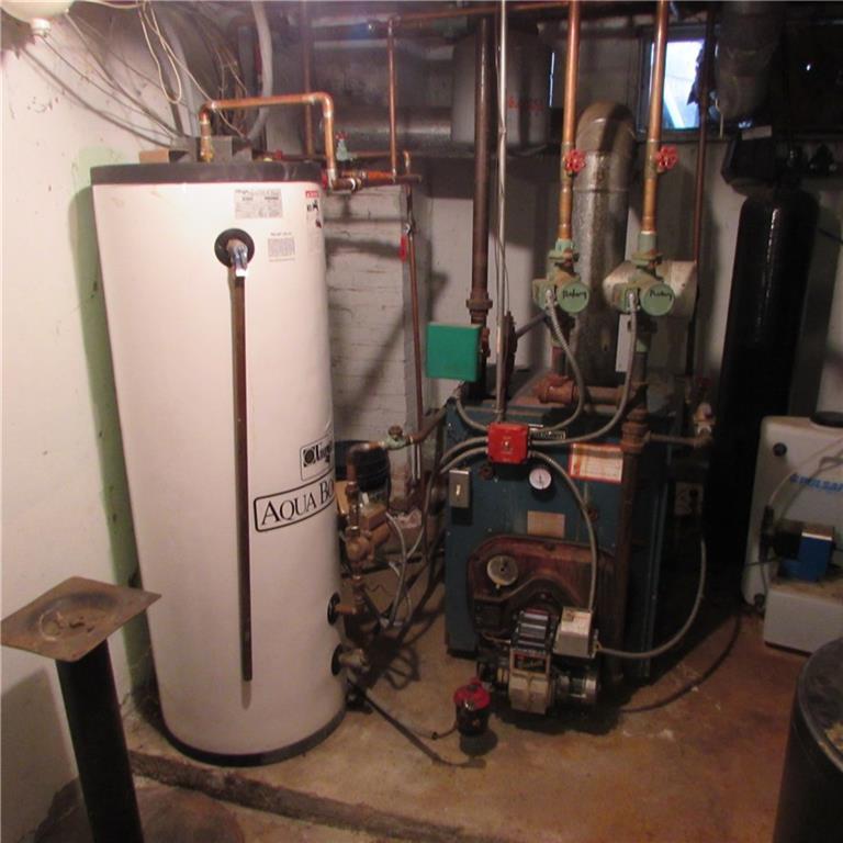 322 Roosevelt Trail Windham, ME 04062 - Photo 11 of 12 Photo