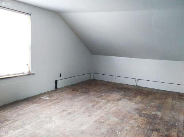 6275 King Road Bridgeport, MI 48722 - Photo 15 of 25 21121503-14.JPG