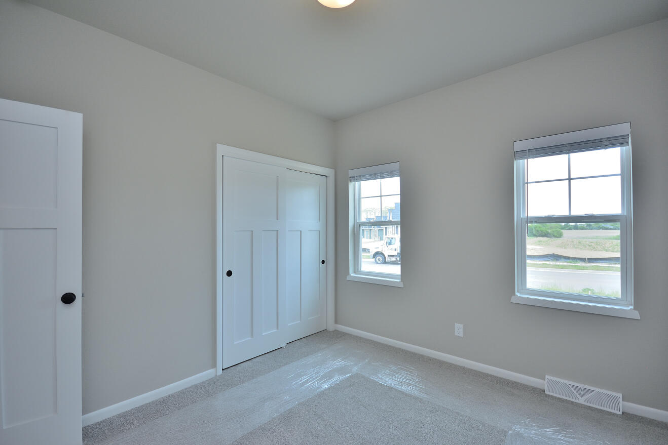 1080 Elderberry Road Oconomowoc, WI 53066 - Photo 15 of 31 95 ARWT (8)