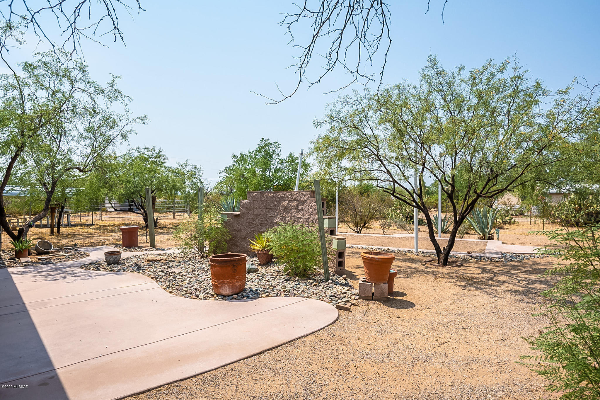 6201 North Pear Tree Road Tucson, AZ 85743 - Photo 36 of 46 Gallery Image 36