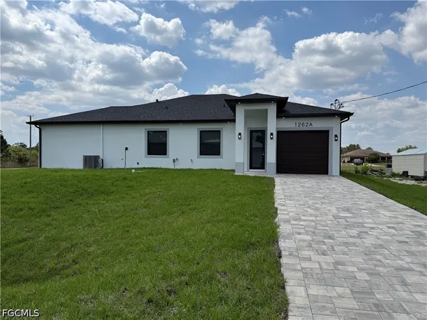 $1,650 | 1262 Best Avenue, Fort Myers, FL 33913