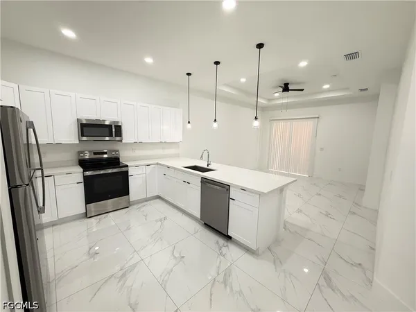 $1,650 | 1262 Best Avenue, Fort Myers, FL 33913