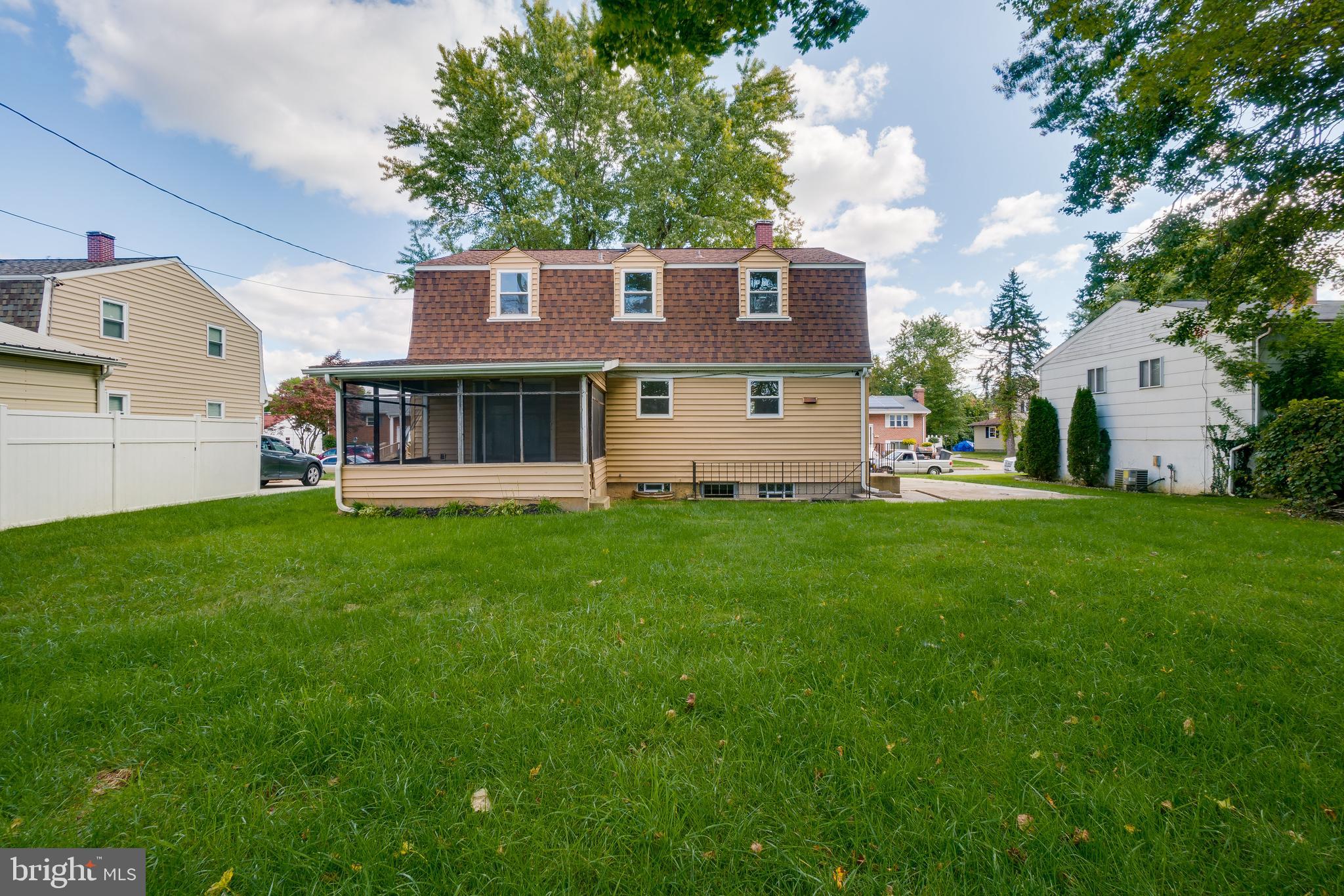 1414 Hallwood Road Baltimore, MD 21228 - Photo 42 of 44