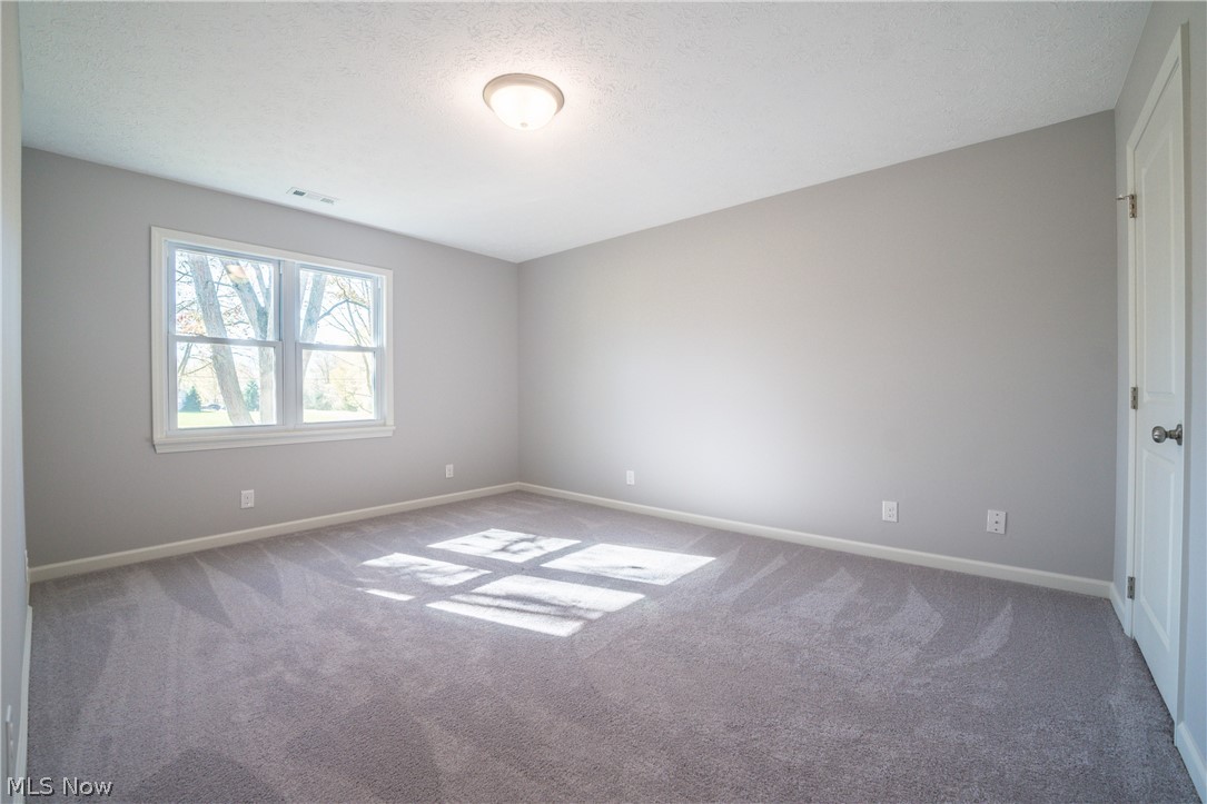 44710 Stang Road Elyria, OH 44035 - Photo 19 of 31 Gallery Image 19