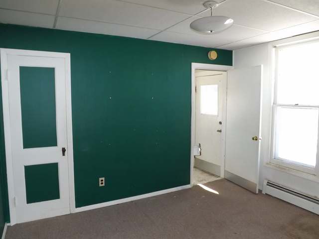 704 Arbutus Street Rhinelander, WI 54501 - Photo 3 of 12 Gallery Image 3