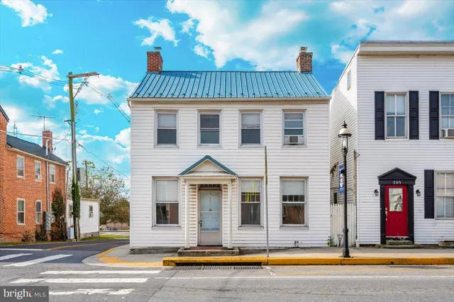$269,900 | 201 West Main Street, Emmitsburg, MD 21727