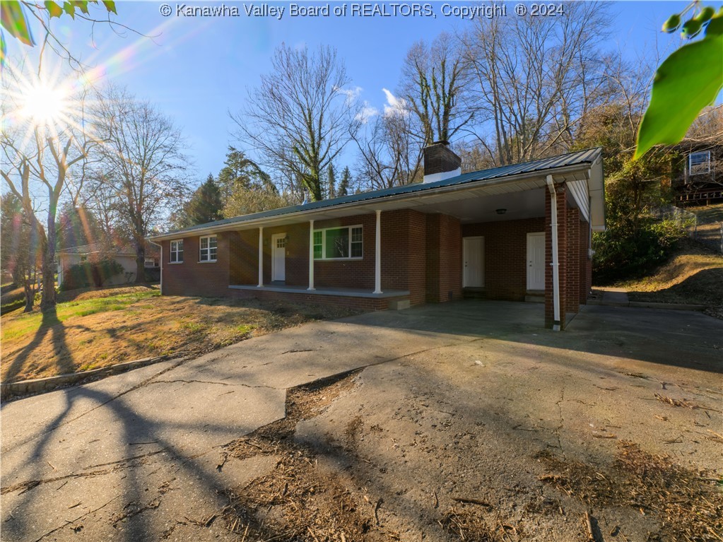247 Dutch Road Charleston, WV 25302 - Photo 1 of 29 Gallery Image 1