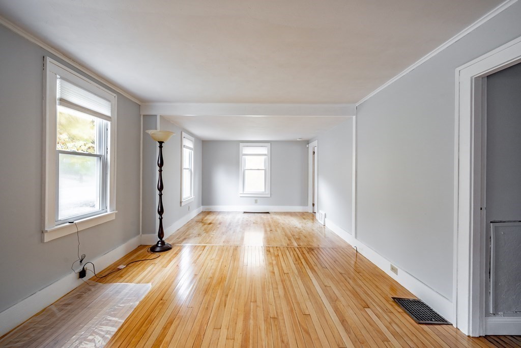 395 Wilbraham Road Hampden, MA 01036 - Photo 13 of 38 Gallery Image 13
