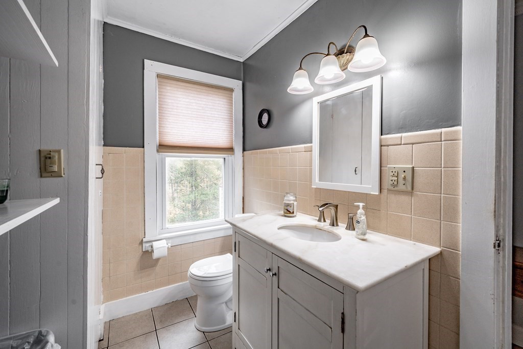 395 Wilbraham Road Hampden, MA 01036 - Photo 18 of 38 Gallery Image 18