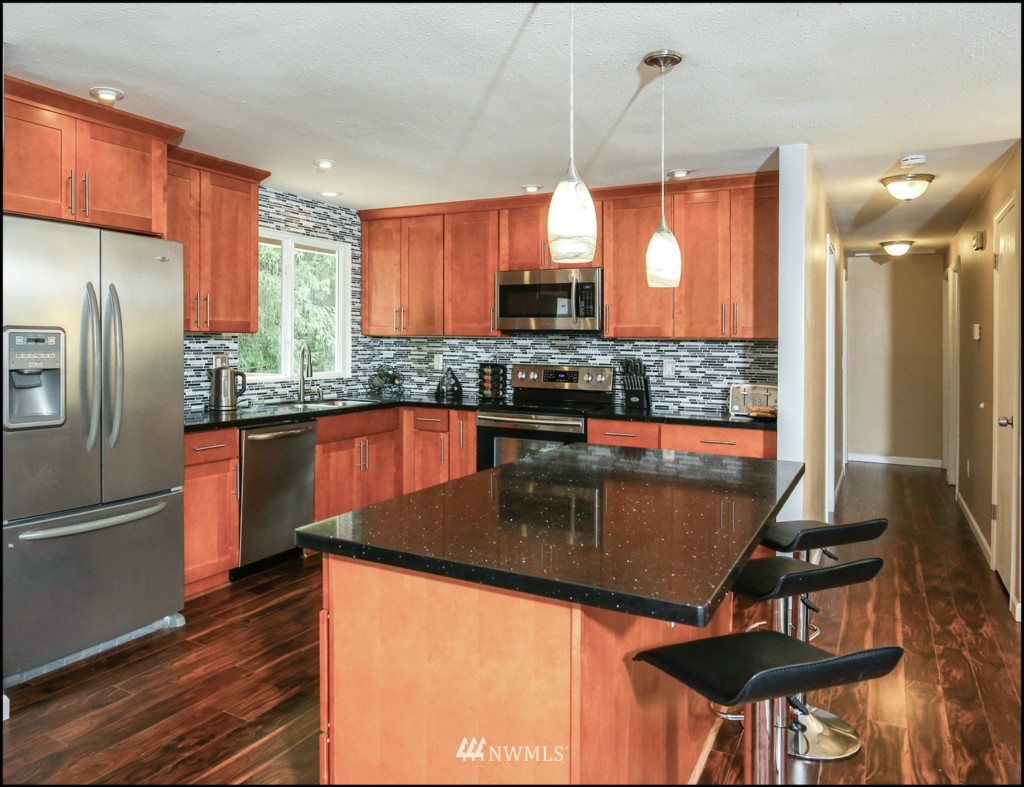 2206 172nd Place Southeast Bothell, WA 98012 - Photo 4 of 19