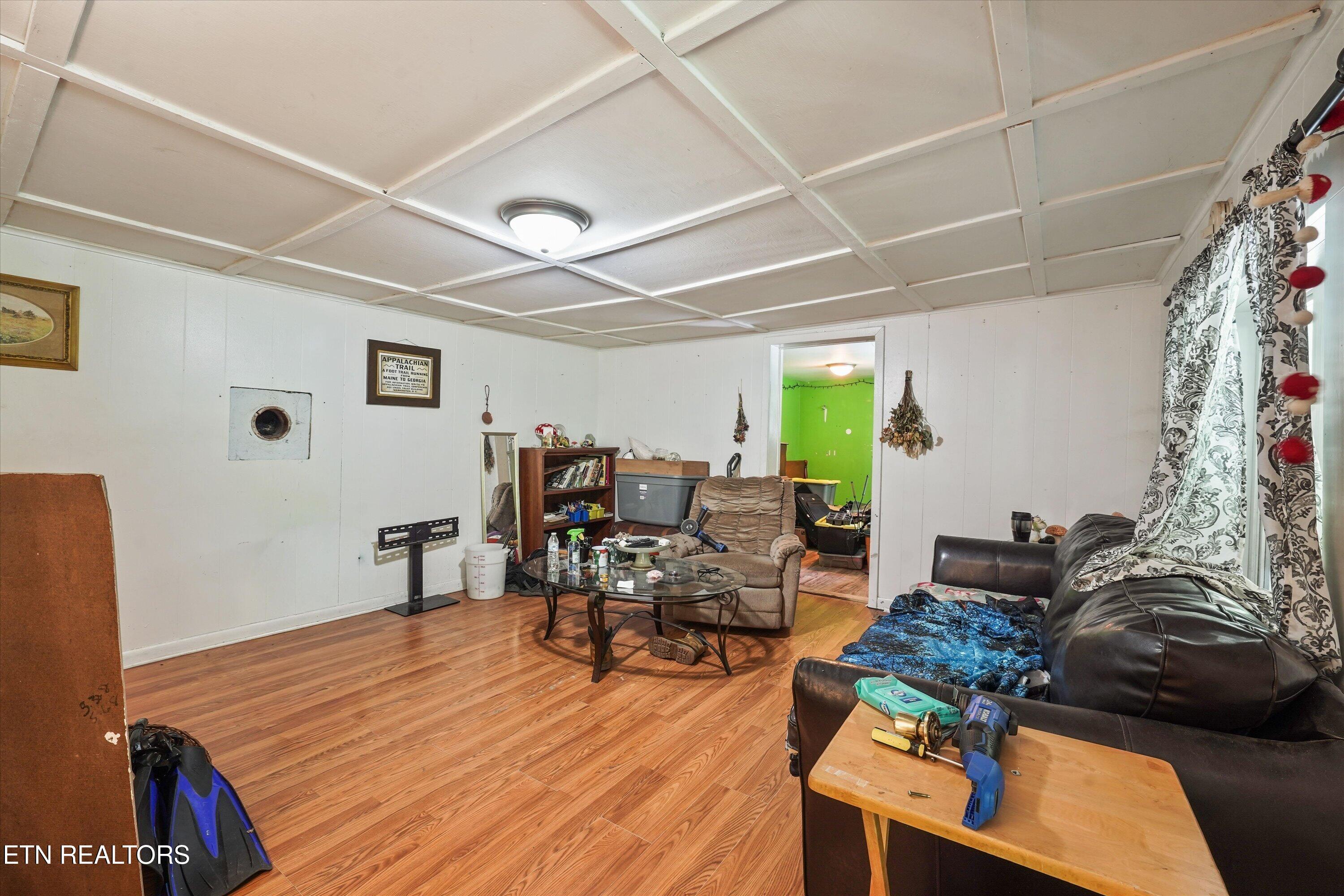 9122 Pickens Gap Road Knoxville, TN 37920 - Photo 10 of 34 09-9122 Pickens Gap Rd05
