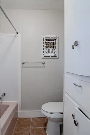 $1,850 | 365 Farm To Market Road 247, Huntsville, TX 77320