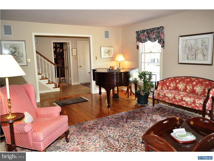 331 Hampton Road Wilmington, DE 19803 - Photo 3 of 23 Gallery Image 3