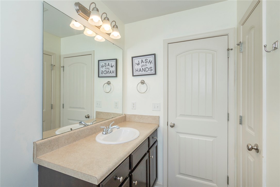 158 Mediterranean Avenue Anderson, SC 29621 - Photo 20 of 39 This clean and functional bathroom features a single vanity with ample counter space.
