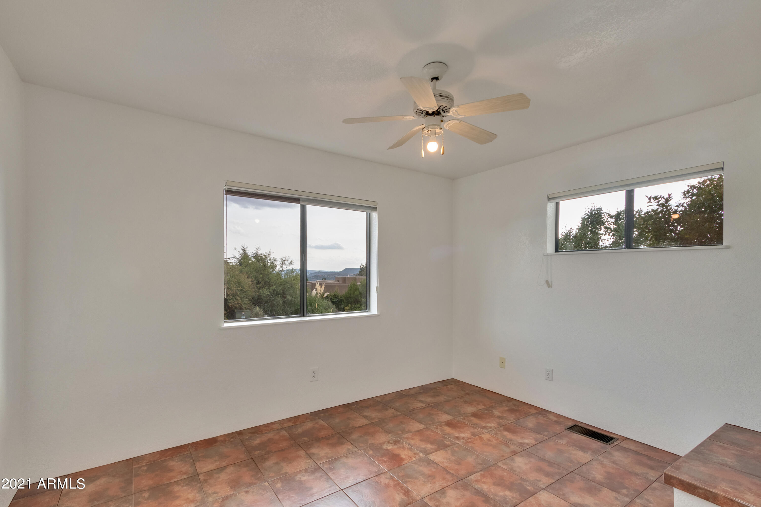 2350 Lariat Road Sedona, AZ 86336 - Photo 10 of 31 Lariat - 0103