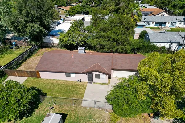 $1,500,000 | 1909 Summit Avenue, Pasadena, CA 91103