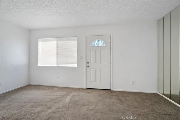 $1,500,000 | 1909 Summit Avenue, Pasadena, CA 91103