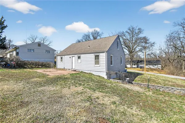 $139,900 | 8911 East 29 Street, Kansas City, MO 64129