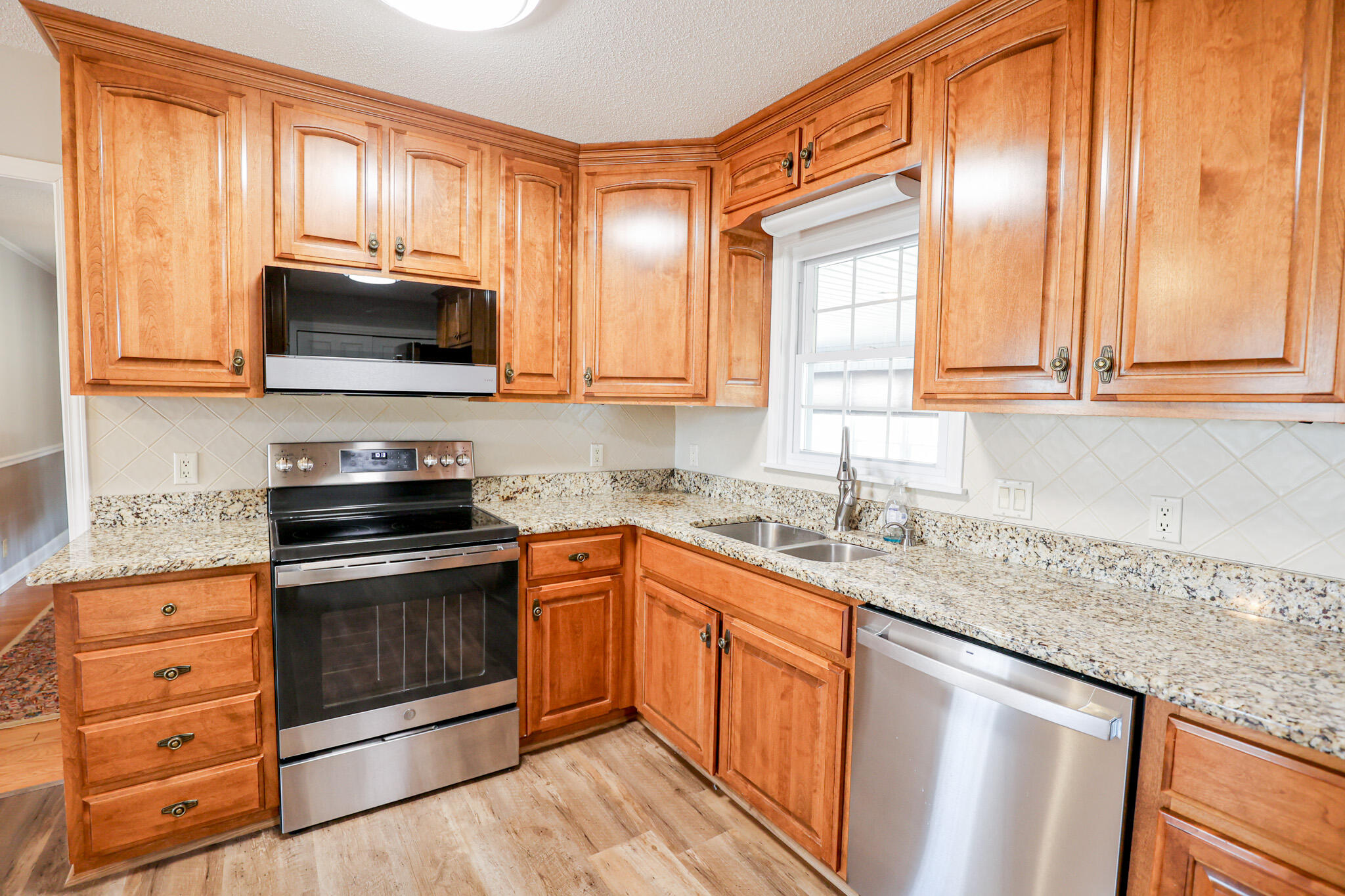 942 Crews Road Wickliffe, KY 42087 - Photo 15 of 50 15 Kitchen