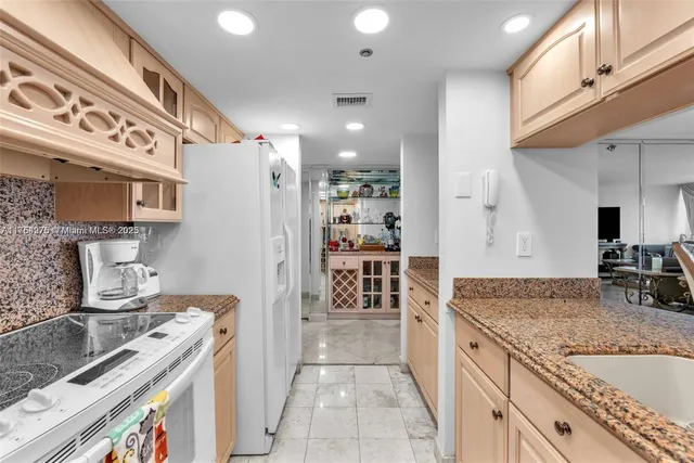 a bed room with a bed and dresser