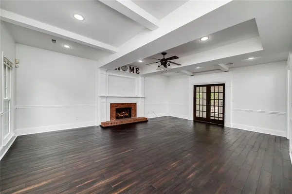 a view of an entryway