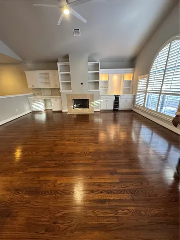 $2,400 | 3606 Omeara Drive, Houston, TX 77025