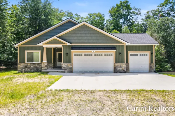 $825,000 | 10 Morton Trail, Montague, MI 49437