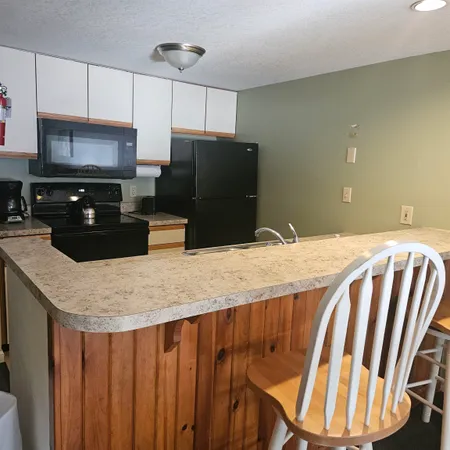 $12,000 | 164 Deer Park Drive, Unit 161D, North Woodstock, NH 03262