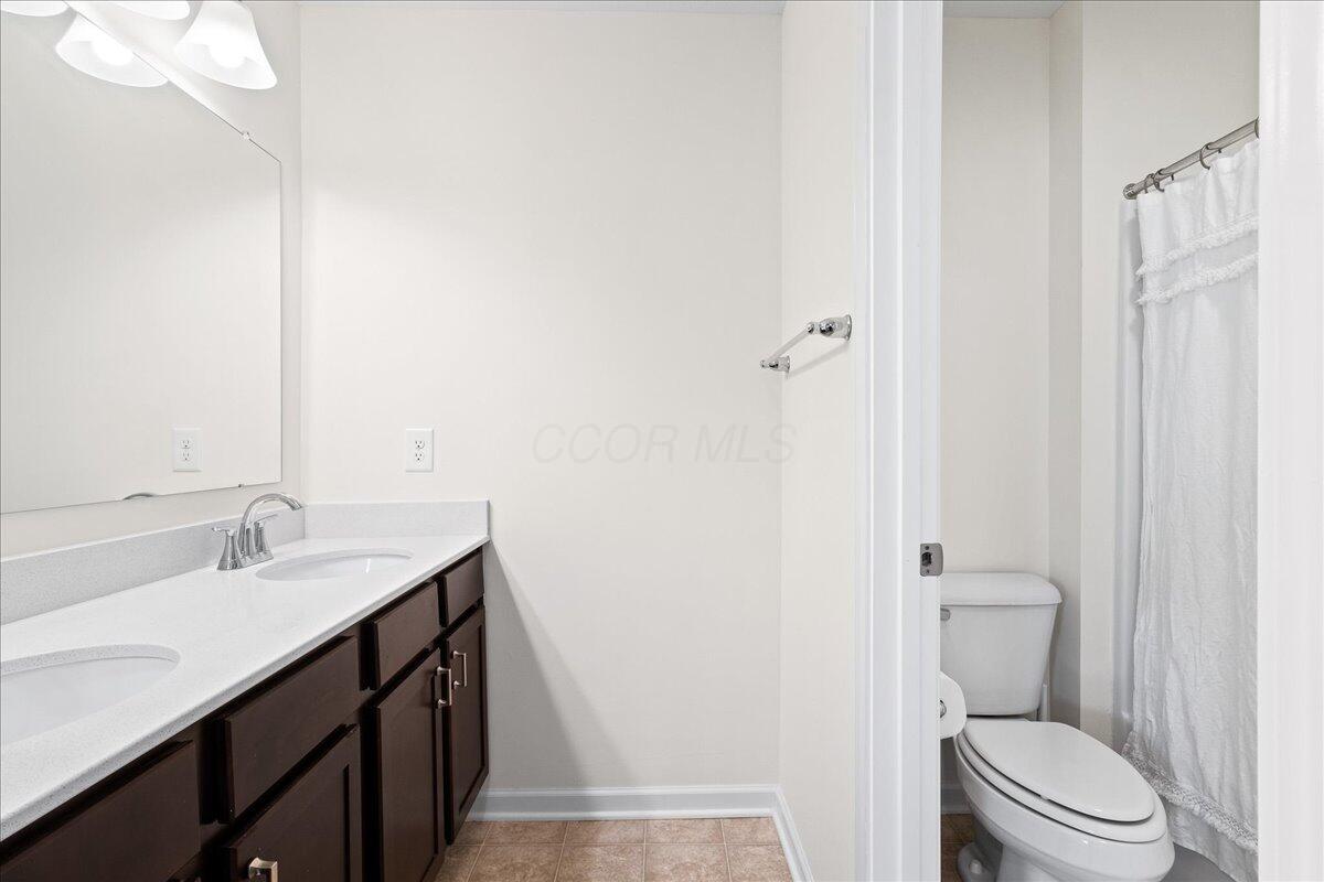 5999 Bears Run Road Columbus, OH 43232 - Photo 23 of 40 Full Bath