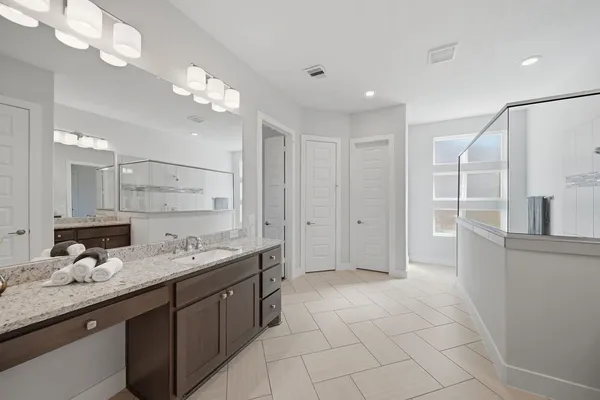 $470,000 | 13226 James Terrace Lane, Houston, TX 77059