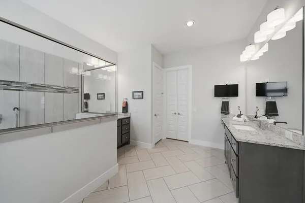 $470,000 | 13226 James Terrace Lane, Houston, TX 77059
