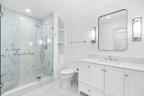 $2,100,000 | 1 Woronoco Drive, Natick, MA 01760