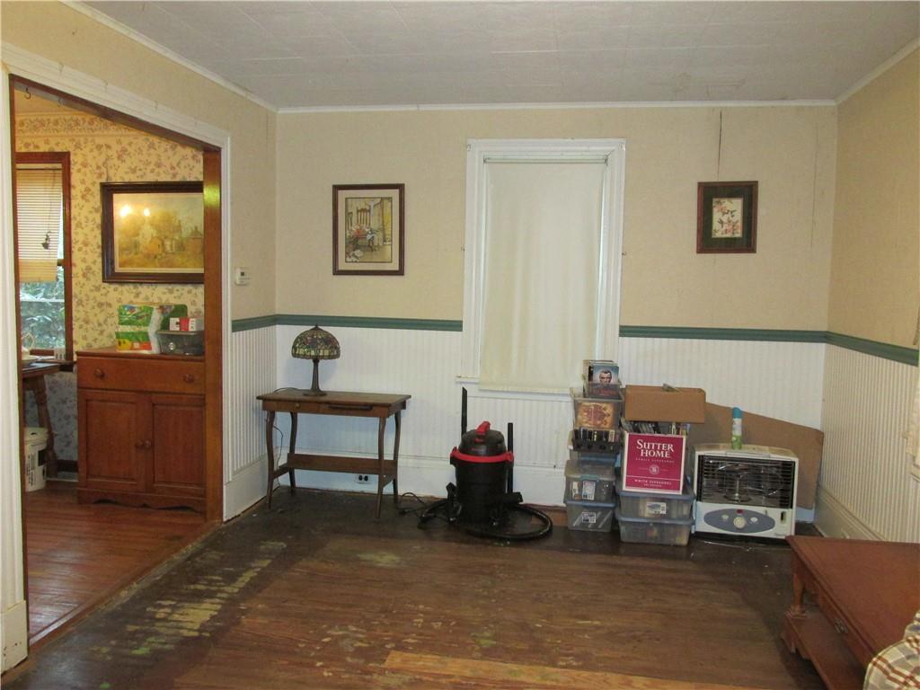 137 Waycross Road Greensburg, PA 15601 - Photo 4 of 21 Gallery Image 4