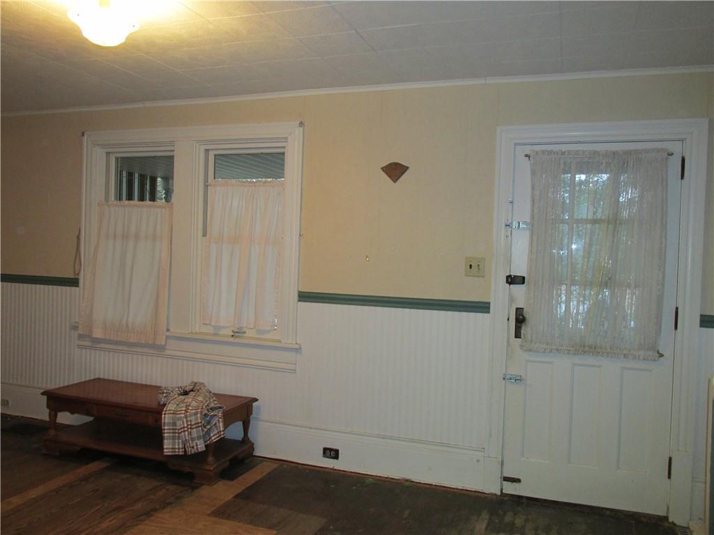 137 Waycross Road Greensburg, PA 15601 - Photo 5 of 21 Gallery Image 5