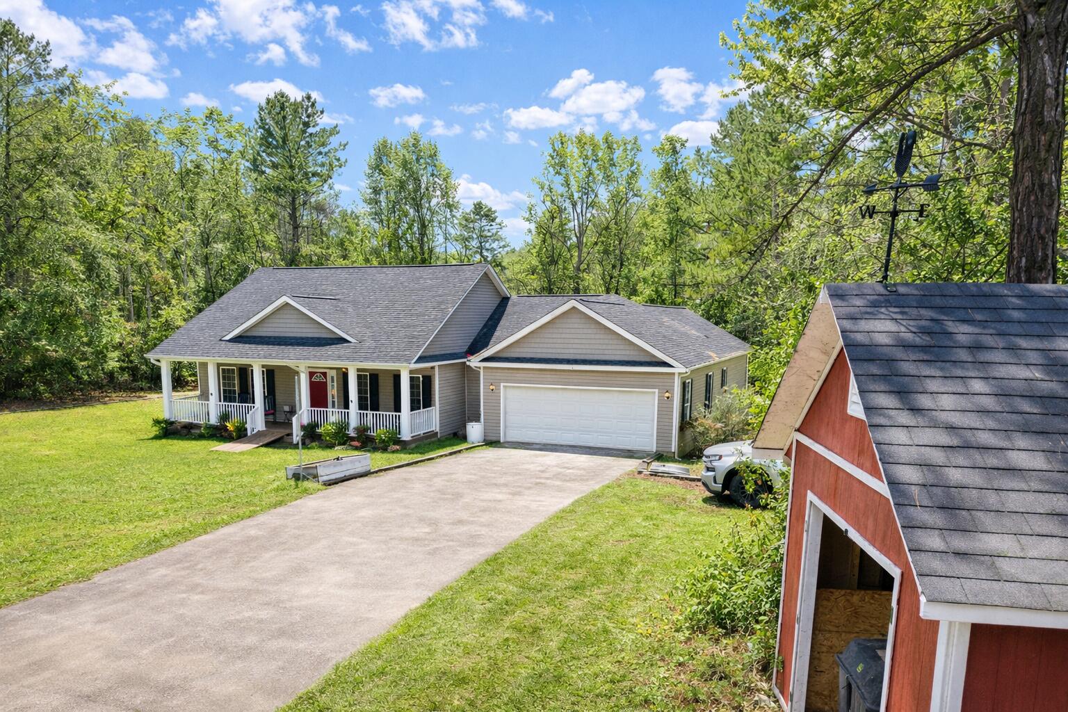 861 Beaver Dam Road Aiken, SC 29805 - Photo 2 of 36 1c