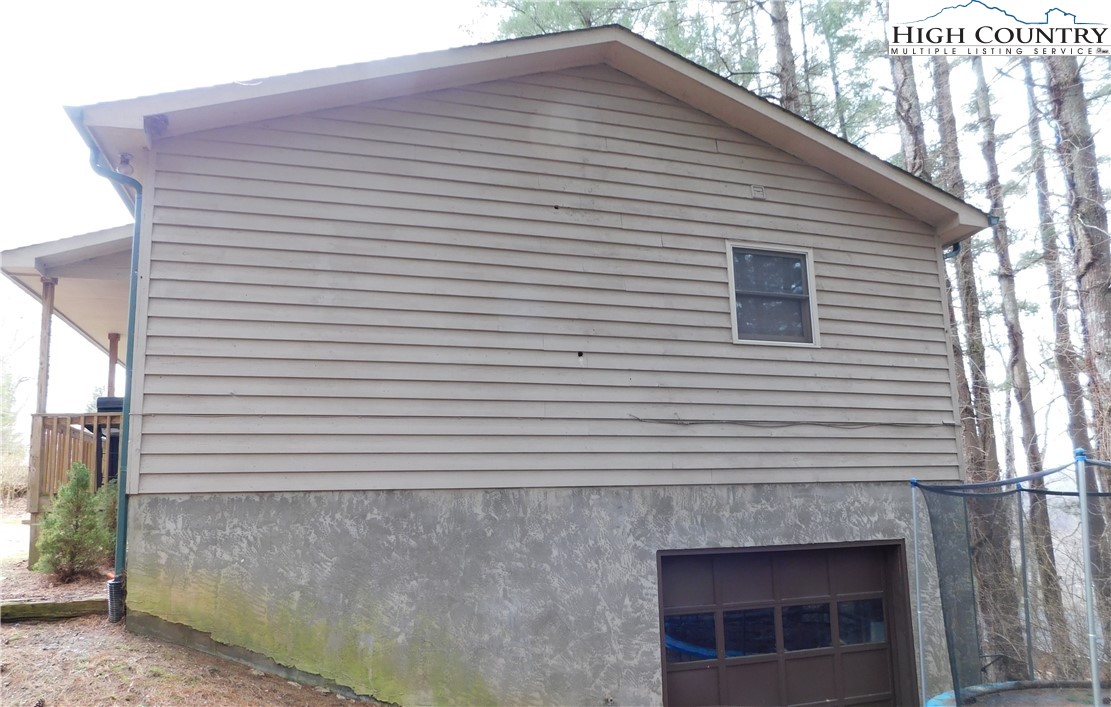 194 Charles Street Boone, NC 28607 - Photo 4 of 36 Gallery Image 4