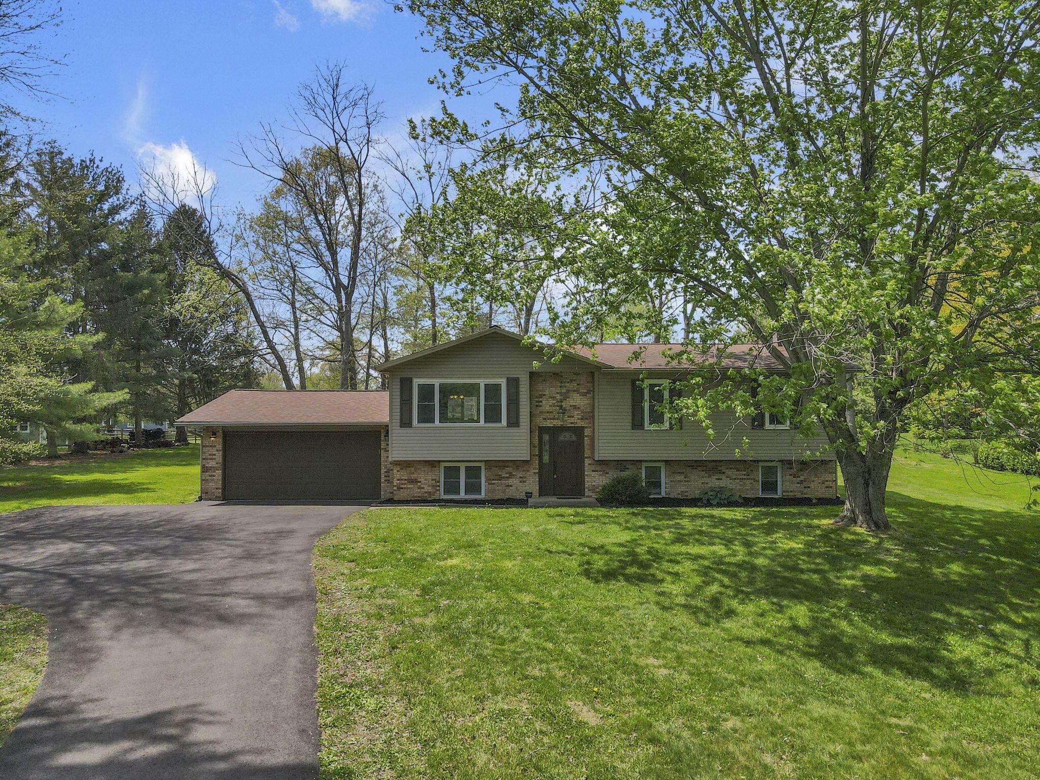 389 20 Grand Road Southwest Pataskala, OH 43062 - Photo 64 of 70 63-web-or-mls-DJI_0644