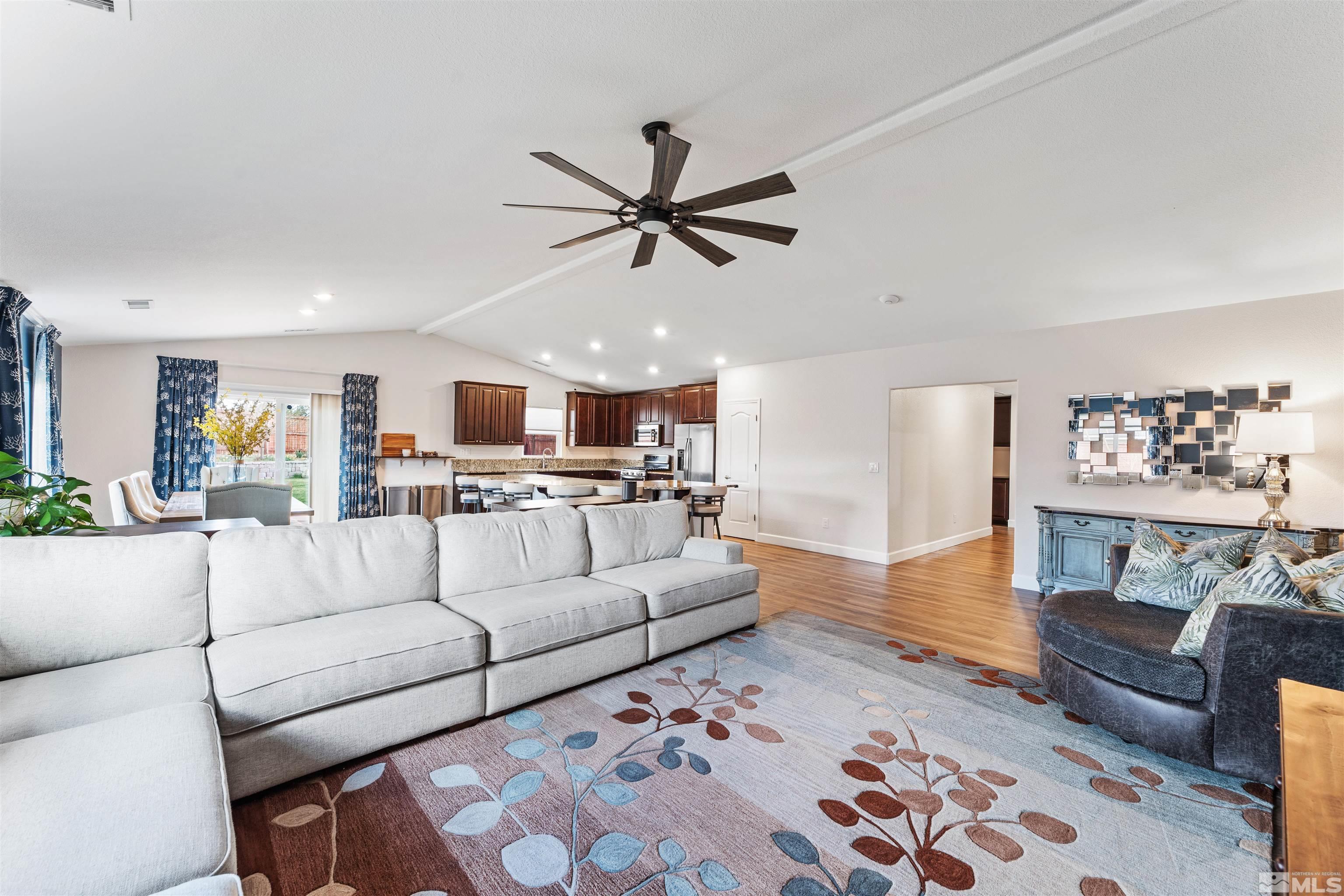 7210 Souverain Lane Reno, NV 89506 - Photo 12 of 38 Photo 12