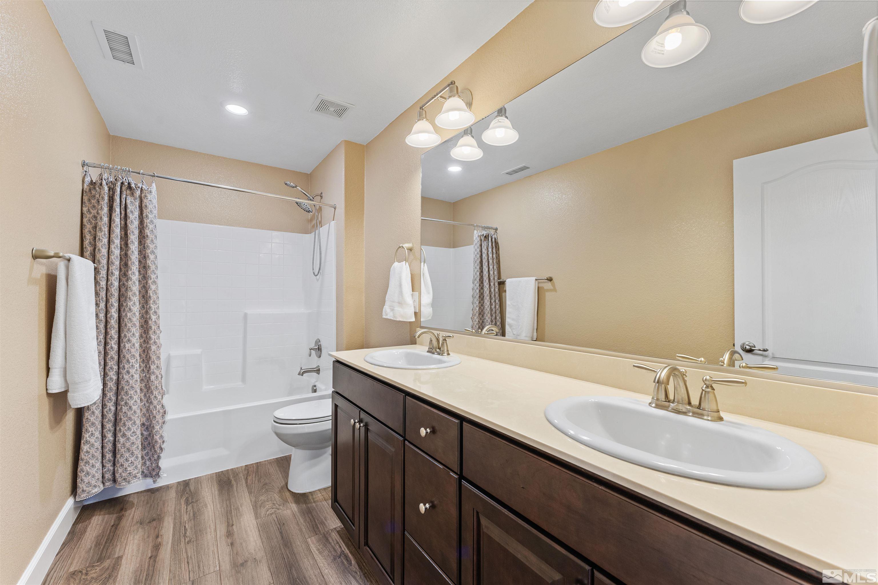 7210 Souverain Lane Reno, NV 89506 - Photo 15 of 38 Photo 15