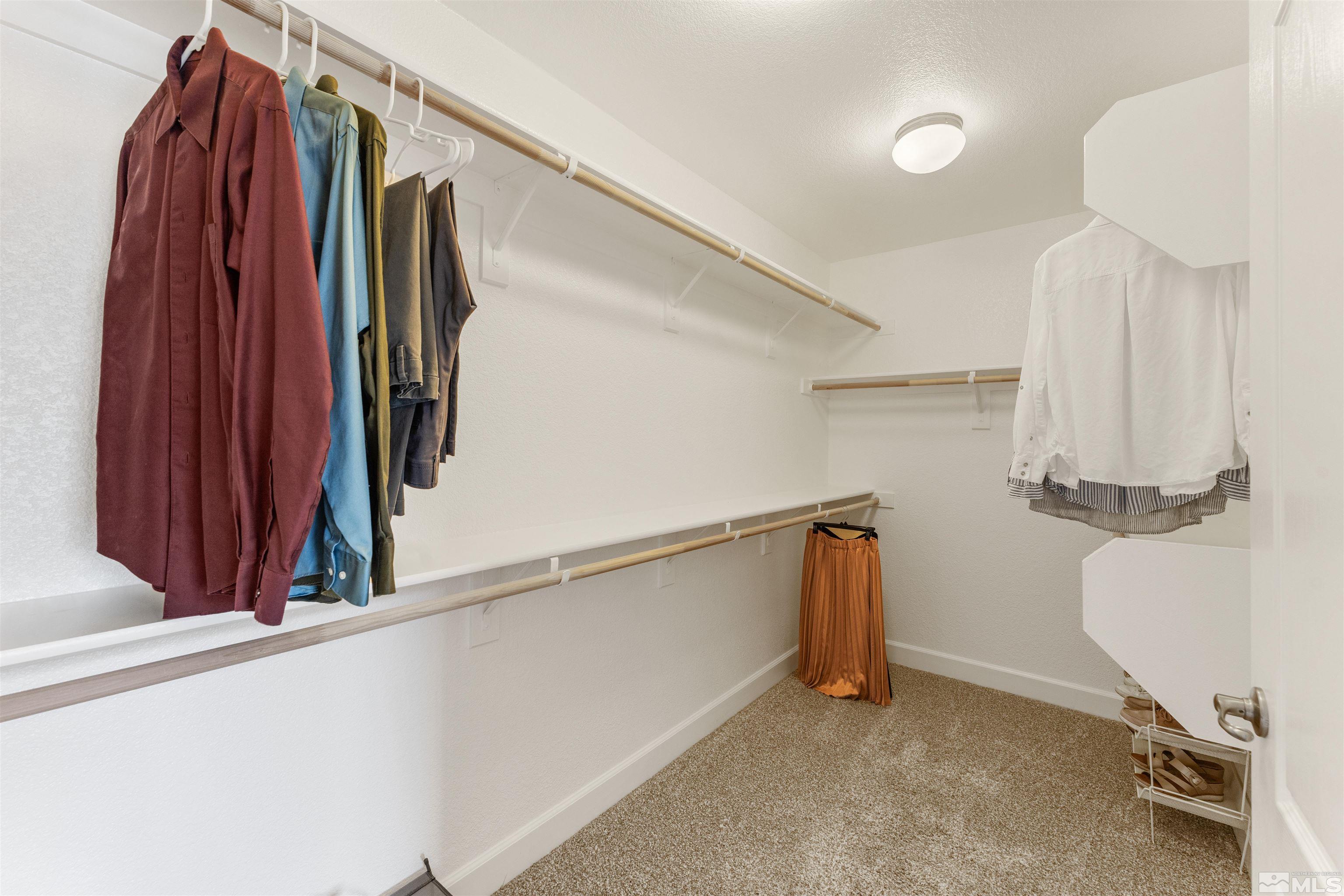 7210 Souverain Lane Reno, NV 89506 - Photo 22 of 38 Photo 23