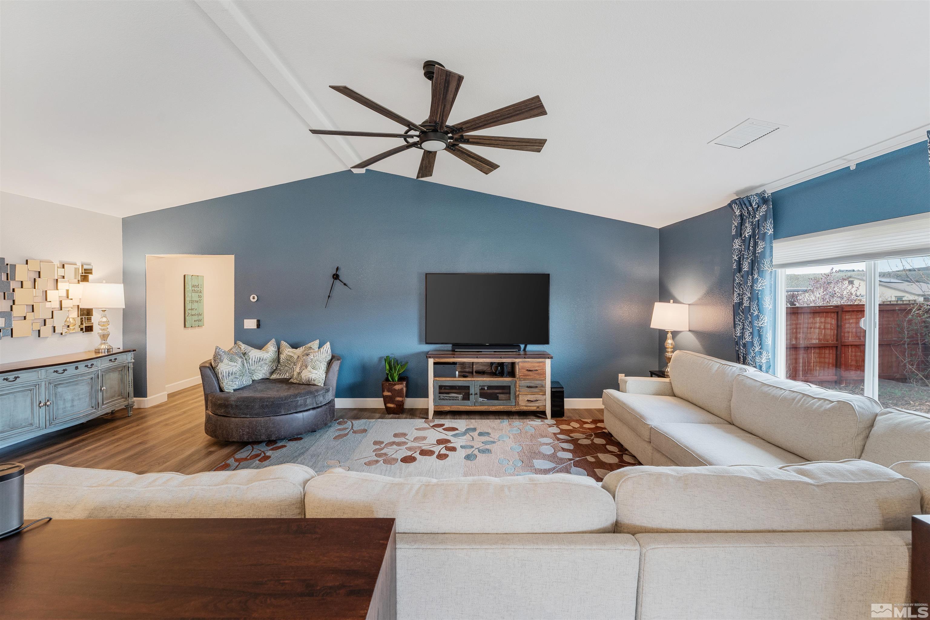 7210 Souverain Lane Reno, NV 89506 - Photo 3 of 38 Photo 3